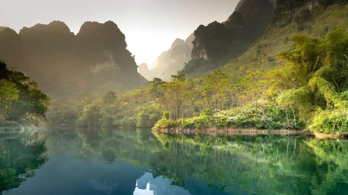 高效智慧工厂精密